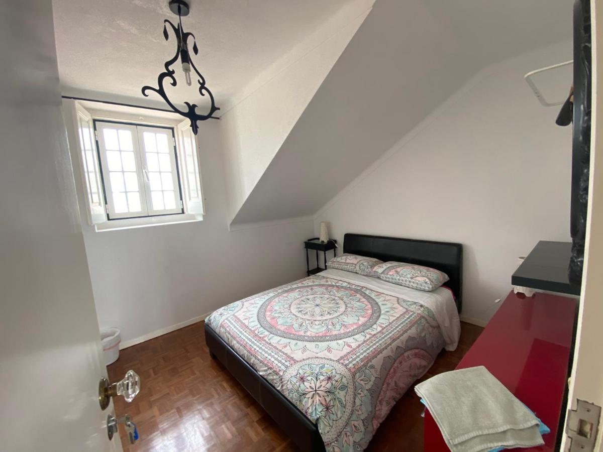 Casa Branca Hostel เอริเซรา ภายนอก รูปภาพ