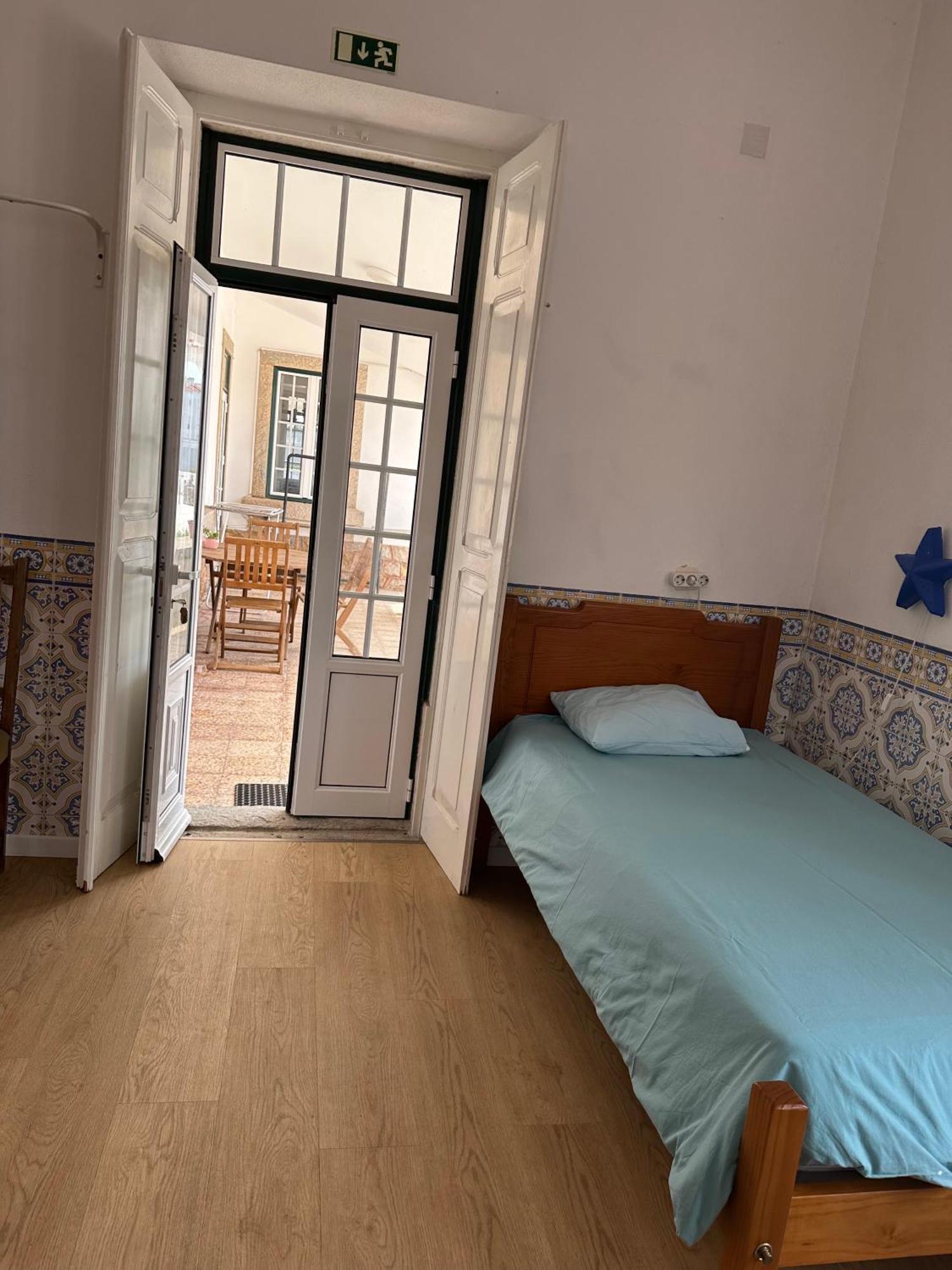 Casa Branca Hostel เอริเซรา ภายนอก รูปภาพ
