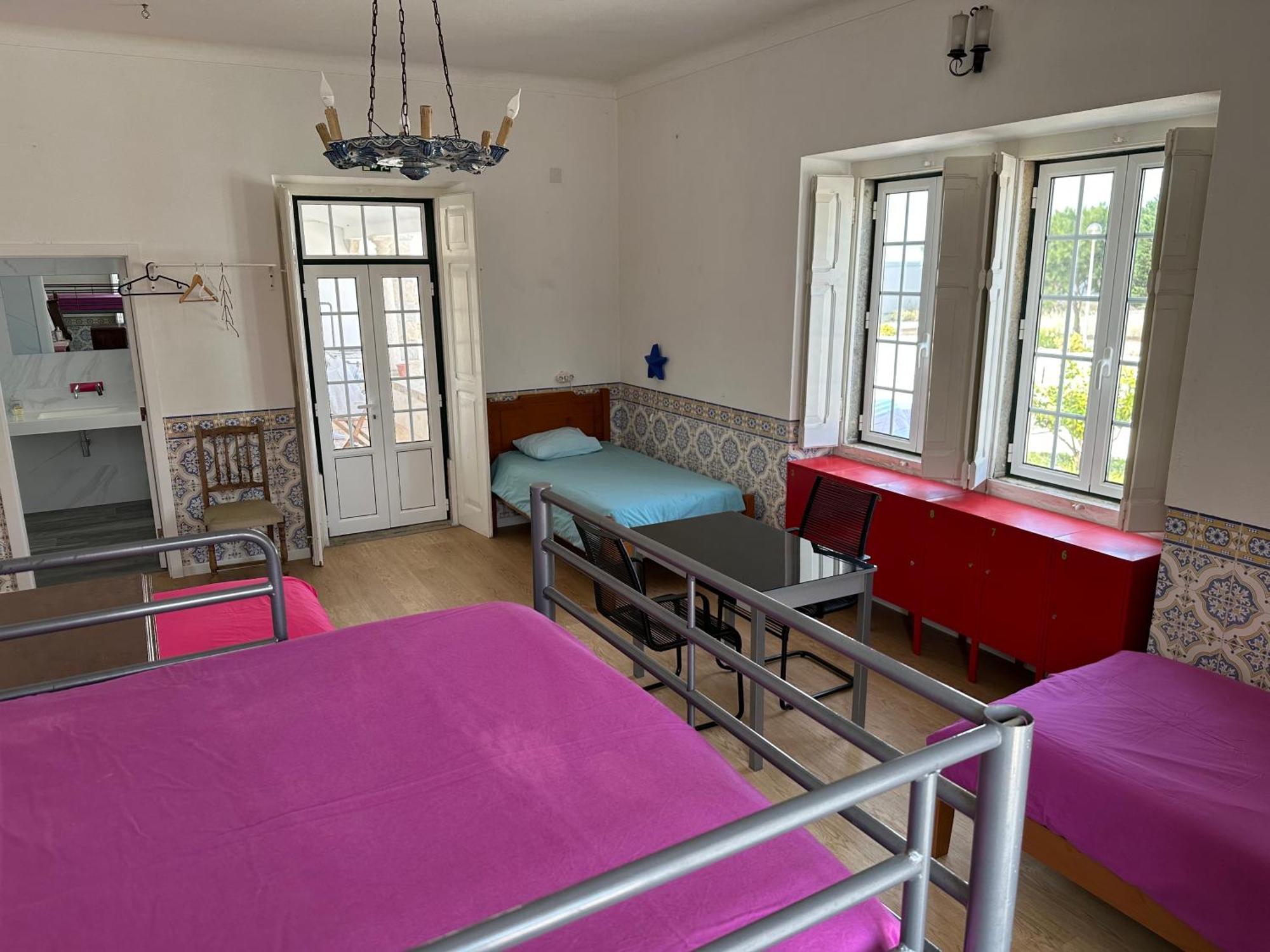 Casa Branca Hostel เอริเซรา ภายนอก รูปภาพ