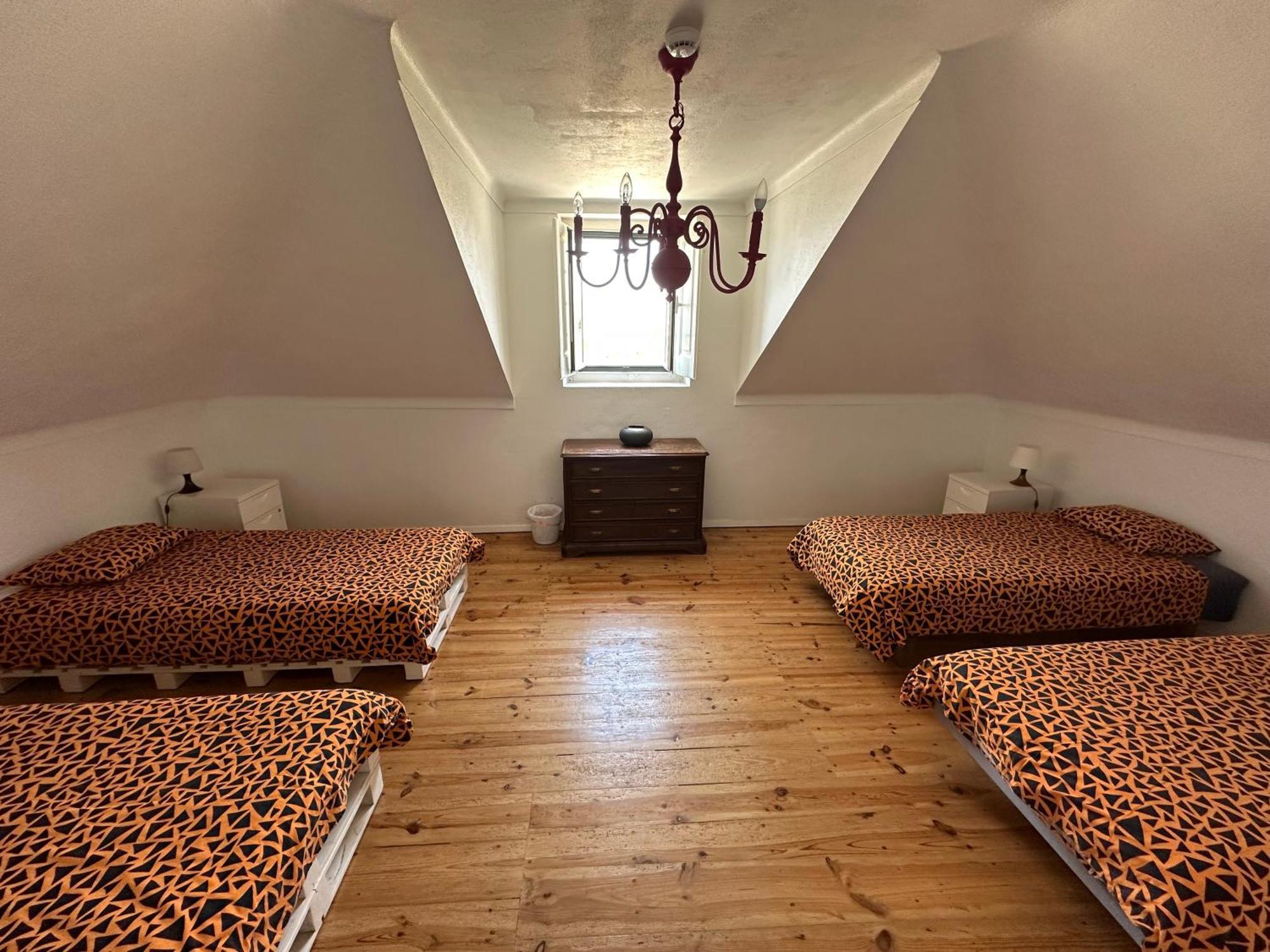 Casa Branca Hostel เอริเซรา ภายนอก รูปภาพ