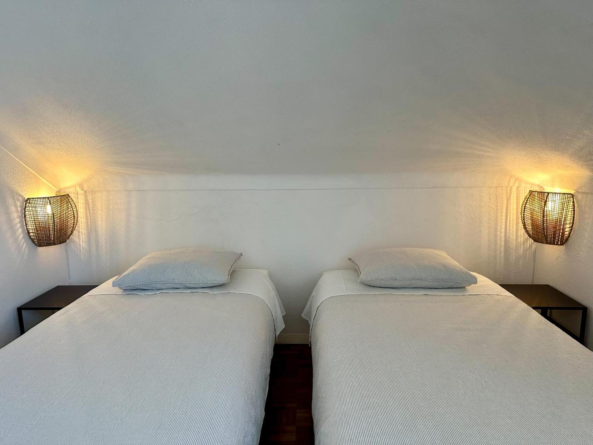 Casa Branca Hostel เอริเซรา ภายนอก รูปภาพ